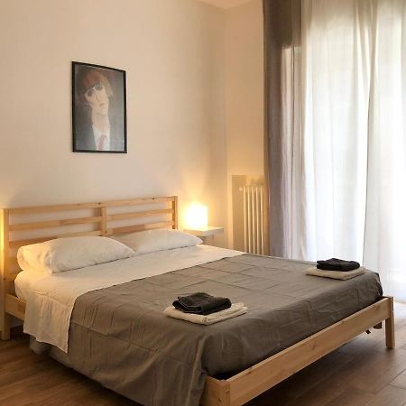 Italien Chic, Camera Con Bagni Condivisi Барі Екстер'єр фото
